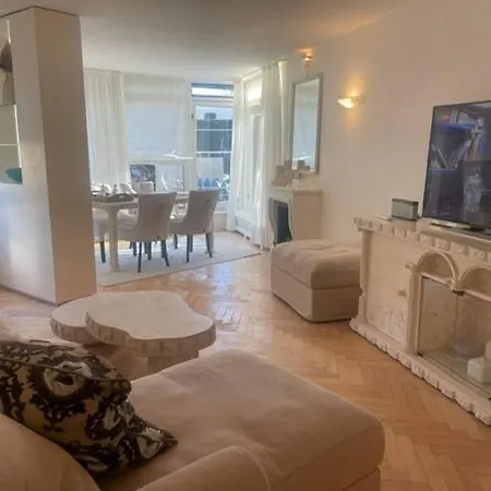 Luxury Lakeside In The Heart Of The Netherlands * Breukeleveen
