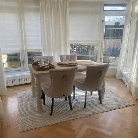 Luxury Lakeside In The Heart Of The Netherlands Lägenhet *